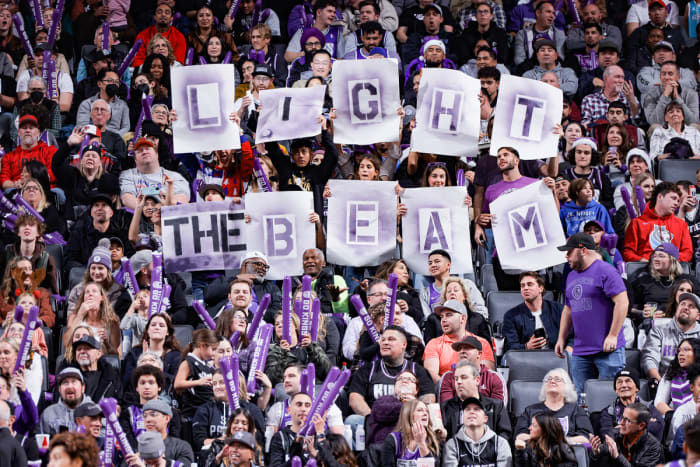 Much to their fans’ delight, the Kings have taken to blasting a purple beam into the air outside their arena after victories.